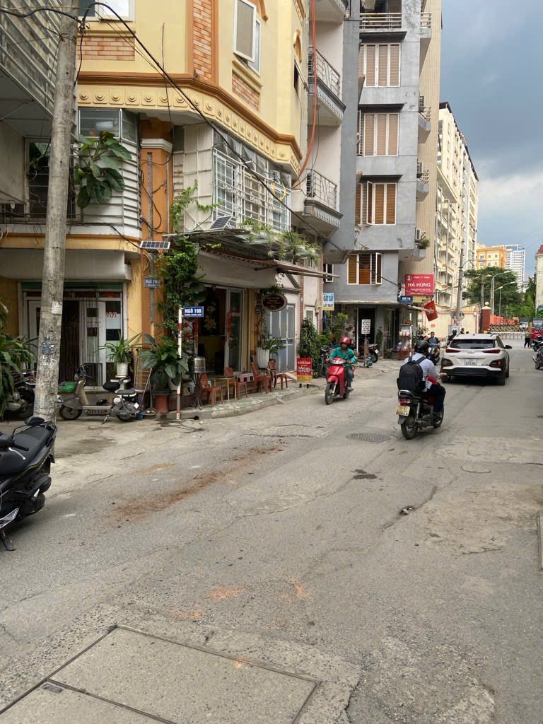 BÁN NHÀ ĐƯỜNG 800A CẦU GIẤY 45M2 GIÁ 8 TỶ - Ảnh chính