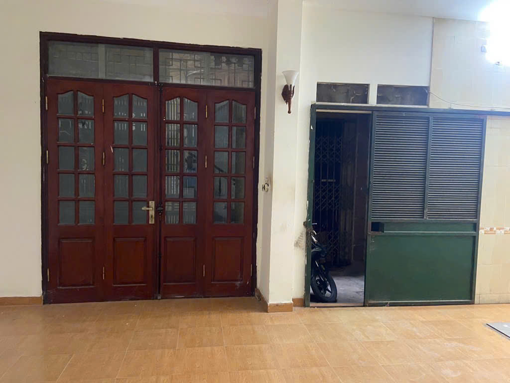 BÁN NHÀ ĐƯỜNG 800A CẦU GIẤY 45M2 GIÁ 8 TỶ - Ảnh 1