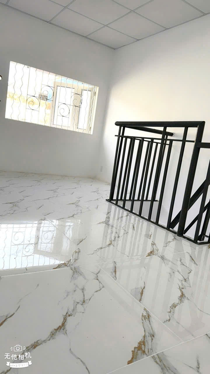 Bán nhà đối diện cây xăng Hòa Bình hẻm C1 Phạm Hùng Bình Hưng Bình Chánh. Giá 1Tỷ 90 Triệu - Ảnh 2