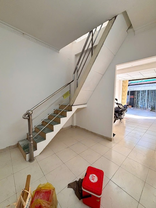 Nhà 2 tầng MT đường Tám Danh P4Q8. Giá: 6.2 tỷ TL - Ảnh chính