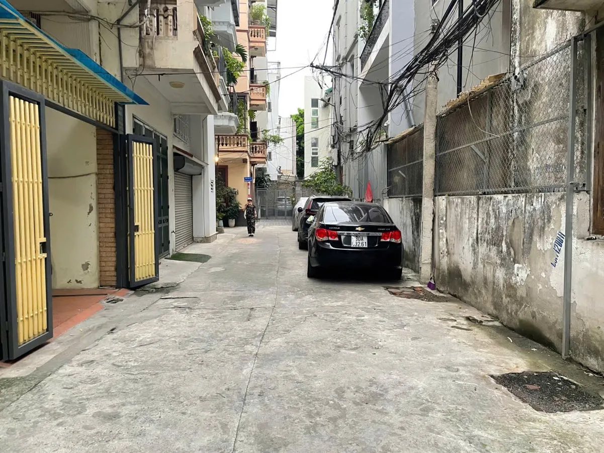 BÁN GẤP NHÀ PHỐ GIA THỤY 45M2 DÂN XÂY 6 TẦNG, GARA Ô TÔ, Ô TÔ TRÁNH. 16.x TỶ - Ảnh chính