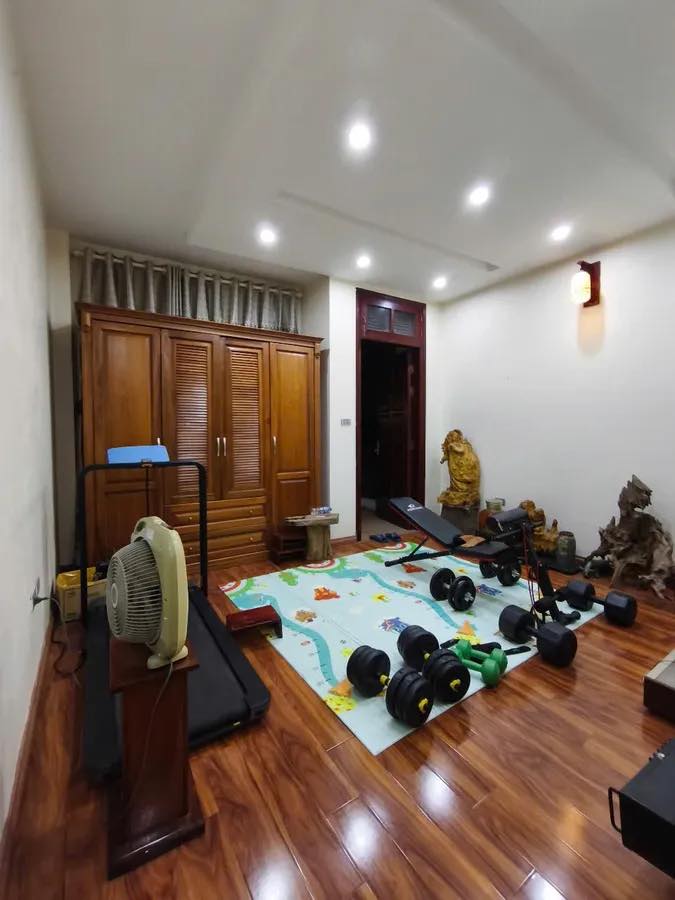 BÁN GẤP NHÀ PHỐ GIA THỤY 45M2 DÂN XÂY 6 TẦNG, GARA Ô TÔ, Ô TÔ TRÁNH. 16.x TỶ - Ảnh 3