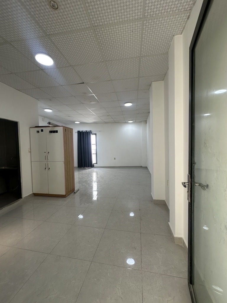 CHÍNH CHỦ CẦN BÁN CĂN ĐƯỜNG TÔN THẤT THUYÊT- NGANG LỚN- KHU KINH DOANH SẦM UẤT- GIAO THƯƠNG GIƯA - Ảnh 4