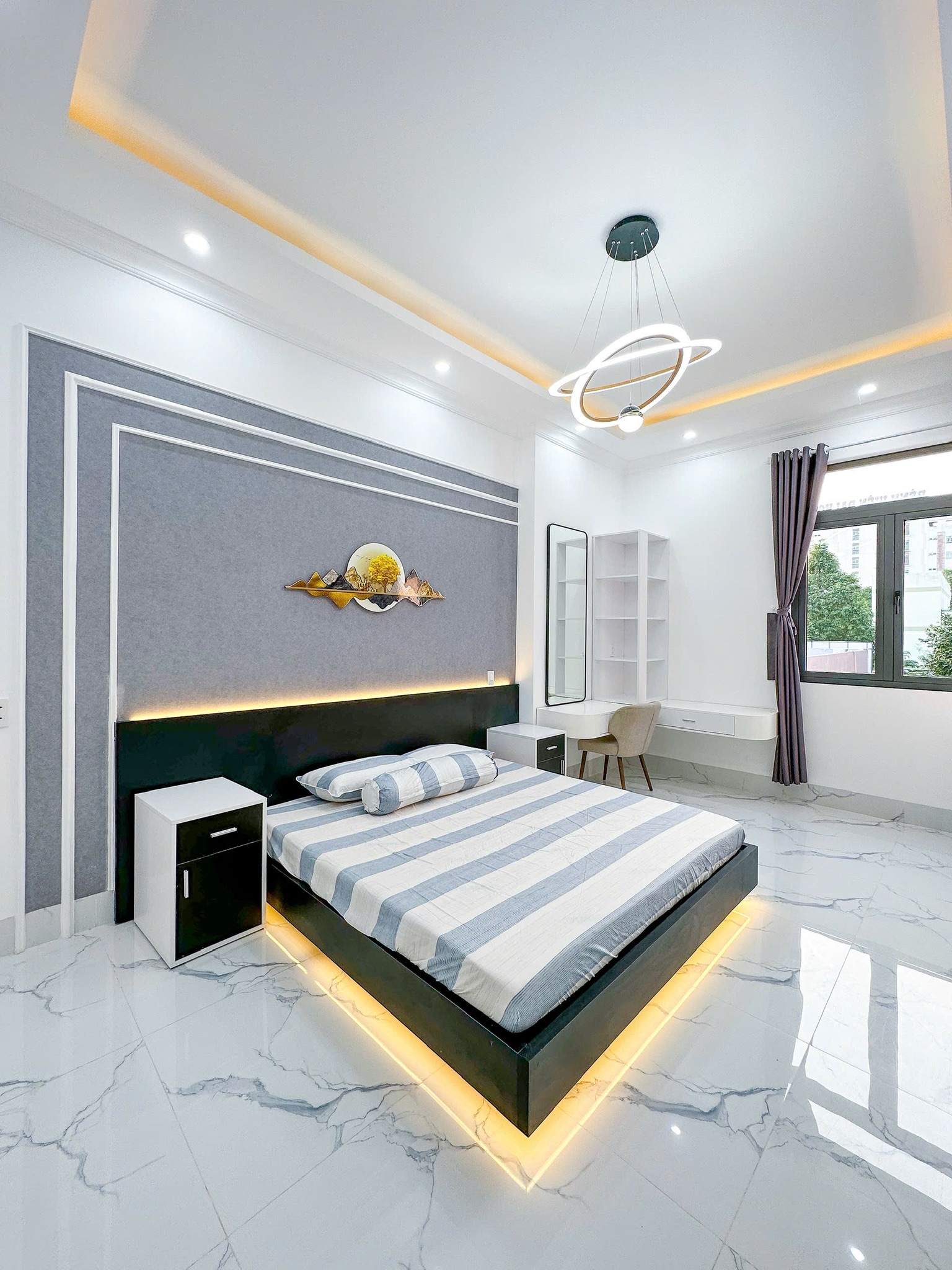BÁN NHÀ 1T2L đúc mới, HIỆN ĐẠI Nội Thất TUYỆT ĐẸP, sổ Hồng hoàn chỉnh - Ảnh 4