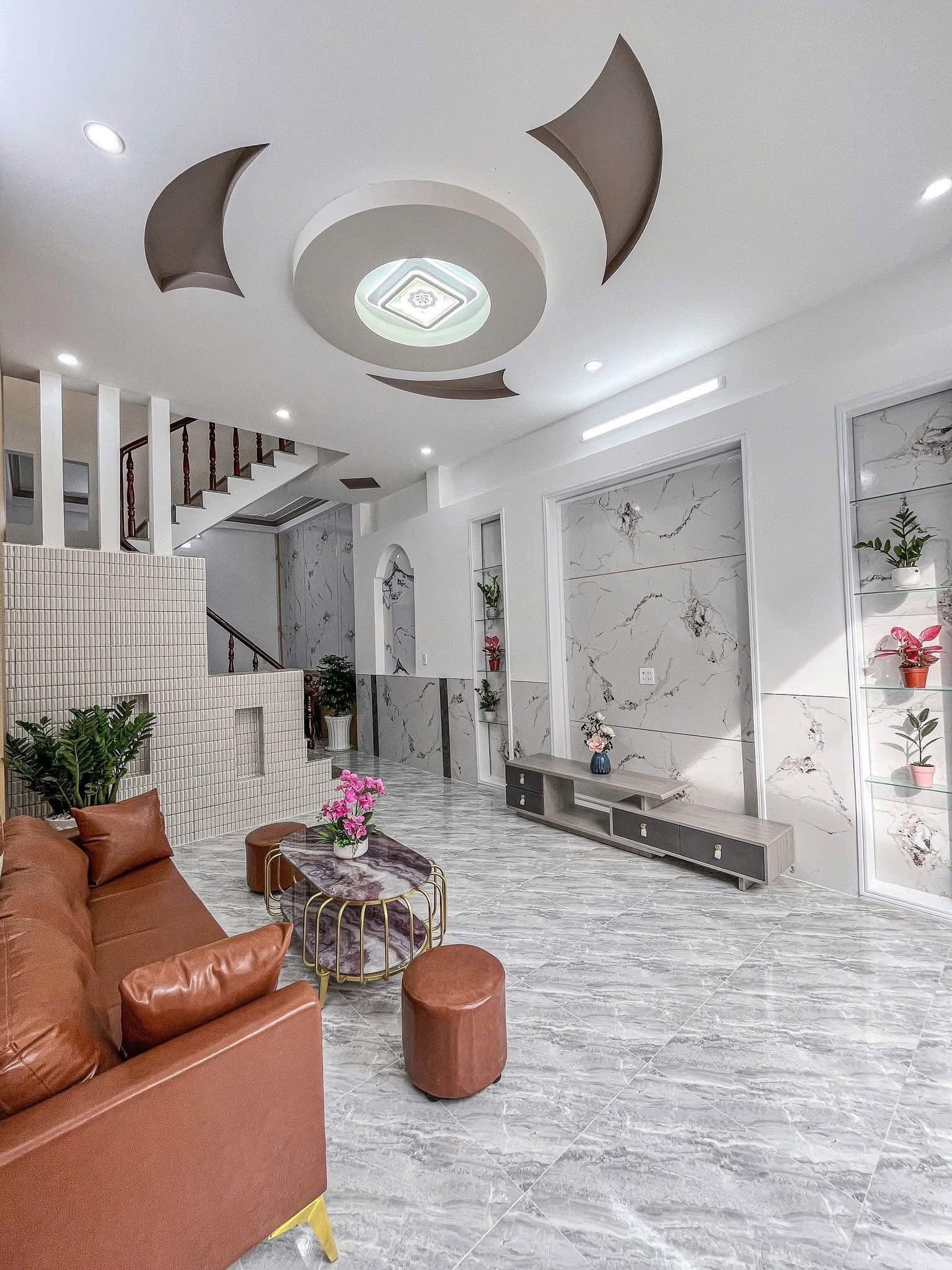 BÁN NHÀ 1T1L đúc, MT Phạm Thế Hiển. Cách chợ An Khánh chỉ 50m - Ảnh 2