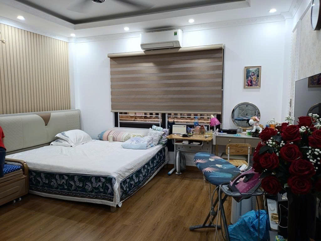 Bán nhà phố Chùa Bộc, Đống Đa 40m2 mặt tiền 4.5m xây 6 tầng thang máy cực đẹp - Ảnh 1