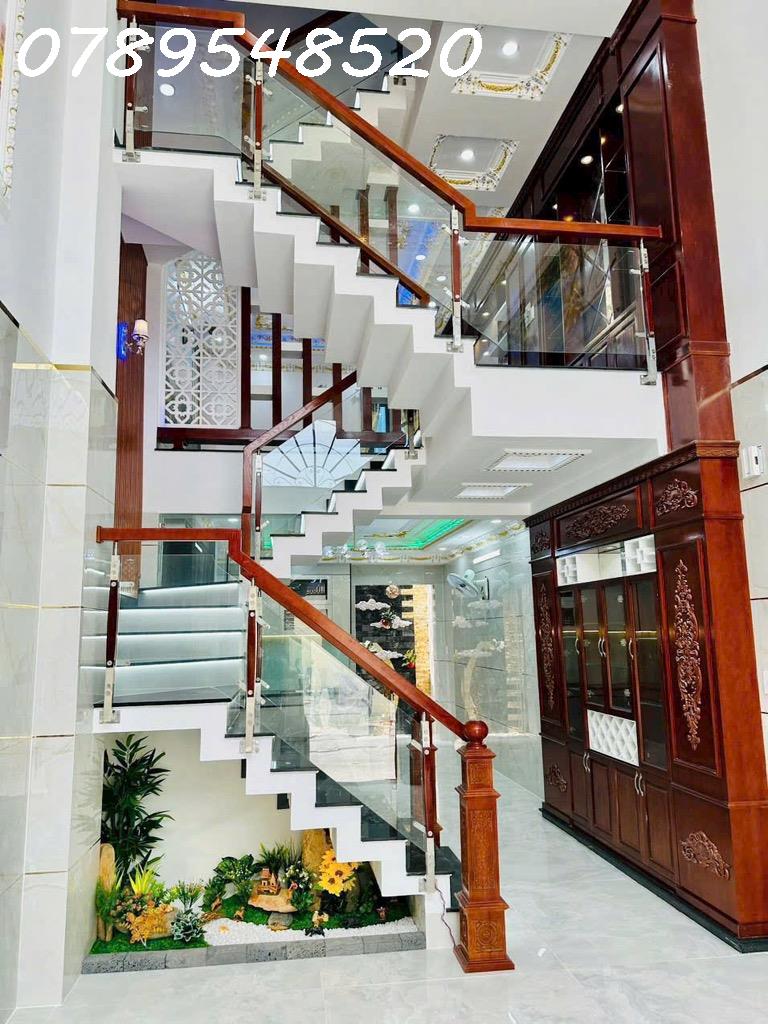 BÁN NHÀ 4 TẦNG MỚI – HẺM XE HƠI THÔNG – GẦN LÊ VĂN QUỚI – GIÁ HƠN 6 TỶ - Ảnh 1