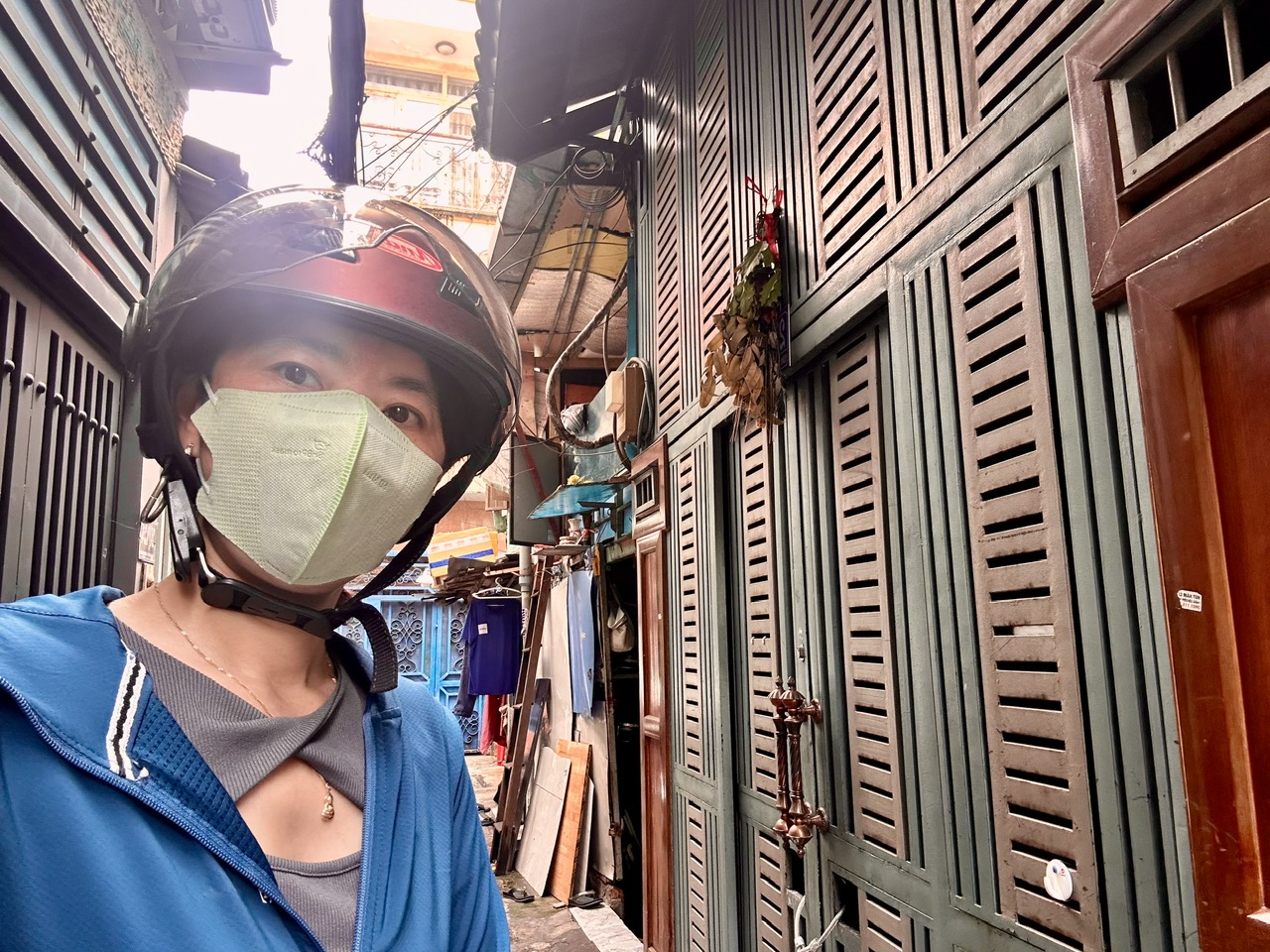 NGÔI NHÀ NHỎ NẰM TRONG KHU TIỆN ÍCH - NGAY TRUNG TÂM CHỈ VÀI BƯỚC CHÂN GẶP XE HƠI- GẦN TRƯỜNG HỌC, - Ảnh chính