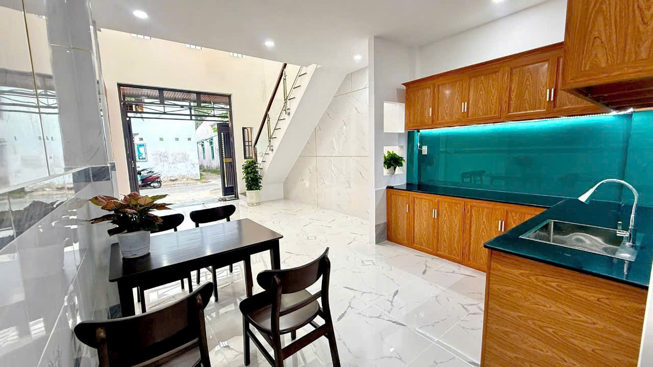 Bán nhà mặt tiền đường nhựa Thới Tam Thôn - Hóc Môn- TP HCM - Ảnh 2