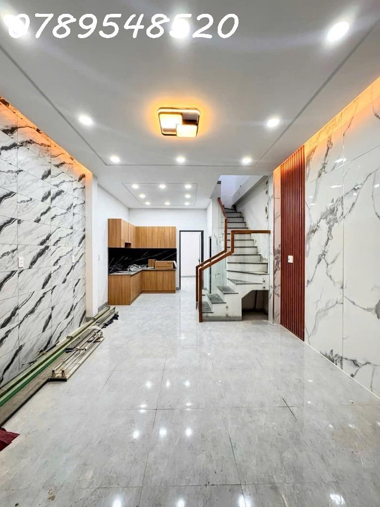 CHÍNH CHỦ BÁN NHÀ NGAY NGÃ TƯ 4 XÃ - LÊ VĂN QUỚI - NHÀ MỚI  GIÁNHỈNH4tỶ - Ảnh 1