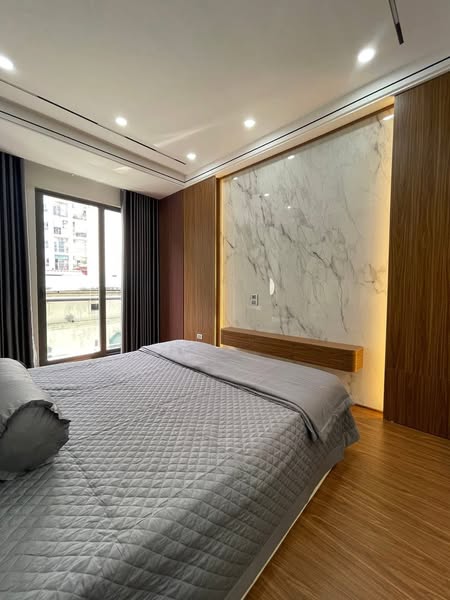 Bán Nhà Ngõ 560 Nguyễn Văn Cừ, Long Biên, 40m2, 7 Tầng, Gara Ô Tô, Thang Máy, full đồ - Ảnh 4