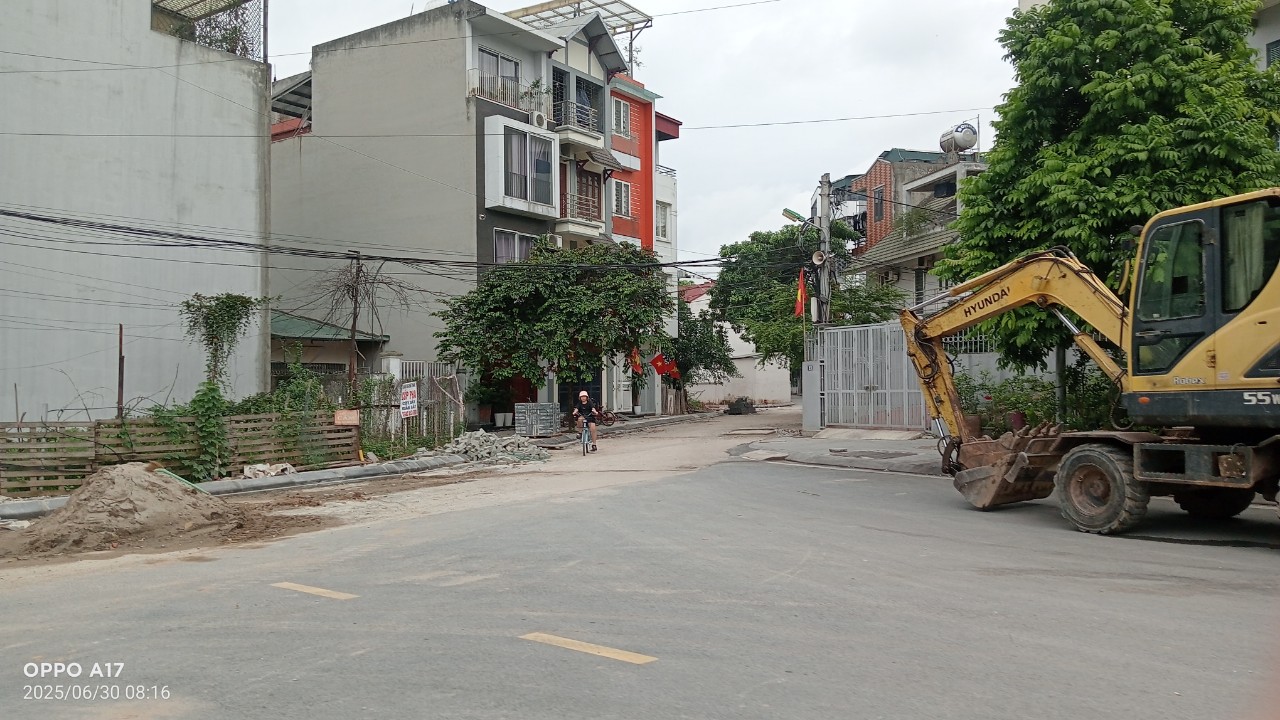 BÁN LÔ ĐẤT MẶT PHỐ HỒNG TIẾN - MẶT TIỀN 16M - KINH DOANH ĐỈNH - Ô TÔ TRÁNH ĐỖ NGÀY ĐÊM - Ảnh 1