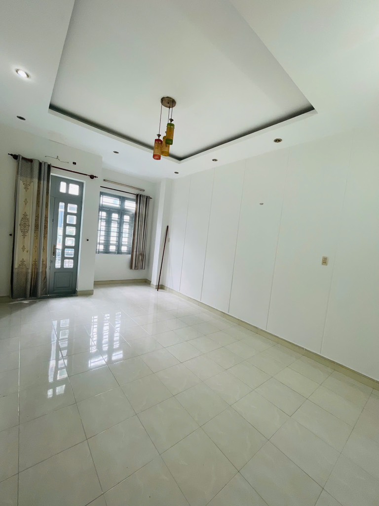 NHÀ ĐẸP Ở NGAY LÊ VĂN QUỚI – HẺM XE HƠI – GIÁP TÂN PHÚ – CHỈ 4 TỶ 98 - Ảnh 1