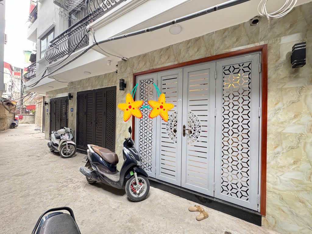 7 TẦNG THANG MÁY-SÁT PHỐ TRẦN CUNG THÔNG HOÀNG QUỐC VIỆT-PHẠM VĂN ĐỒNG-10,8 TỶ-BỆNH VIỆN E - Ảnh chính