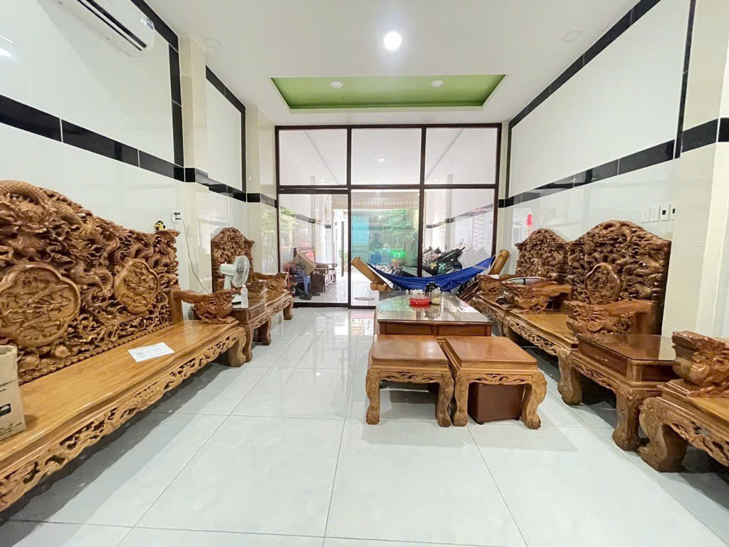 BÁN TOÀ CHDV GIÁ RẺ 15 PHÒNG 110M2- HXT- ĐƯỜNG LÊ VĂN KHƯƠNG QUẬN 12 CHỈ HƠN 7 TỶ- NGANG - Ảnh chính