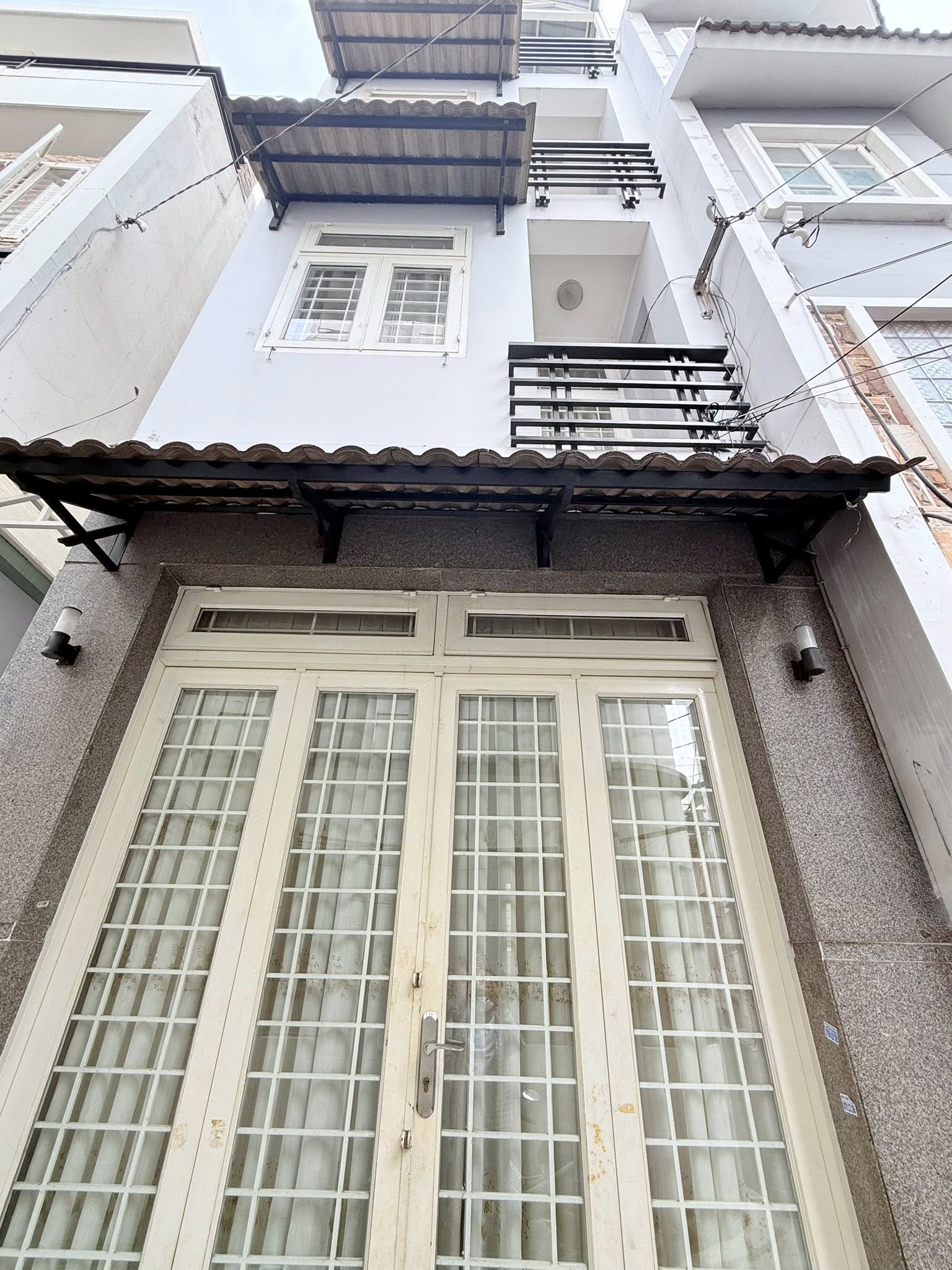 Bán nhà riêng PHÚ NHUẬN - 489 Huỳnh Văn Bánh, 40m2, 4 lầu đúc, 4pn, ở quá sướng. - Ảnh 1