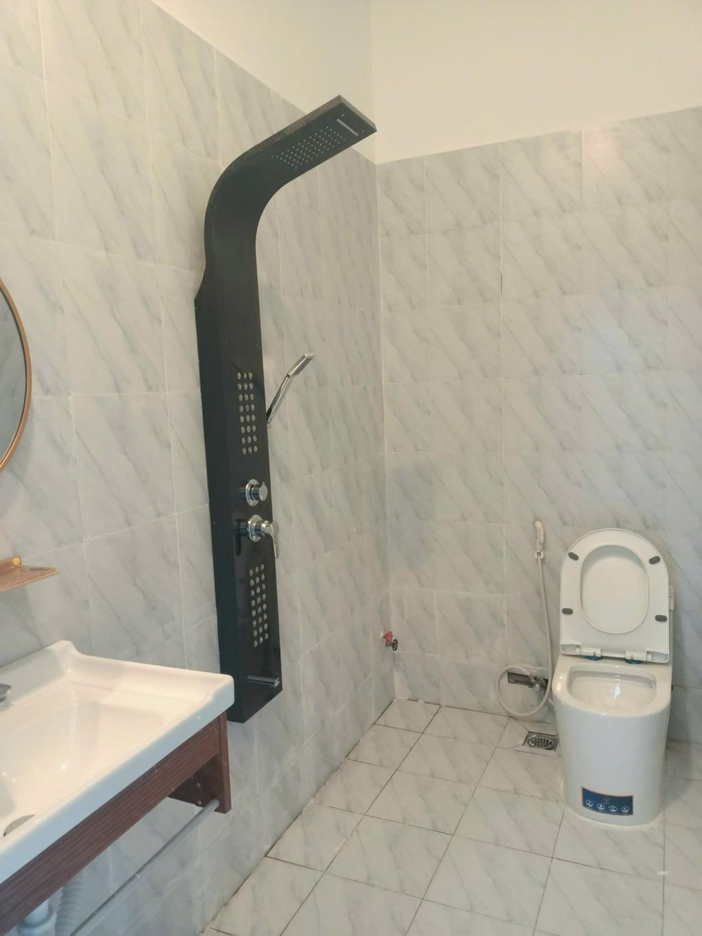 SIÊU PHẨM LÊ VĂN QUỚI – 1 SẸC – 3 TẦNG – 5PN – SÁT NGÃ 4 XÃ – GIÁ CHỈ 5.69 TỶ - Ảnh 3