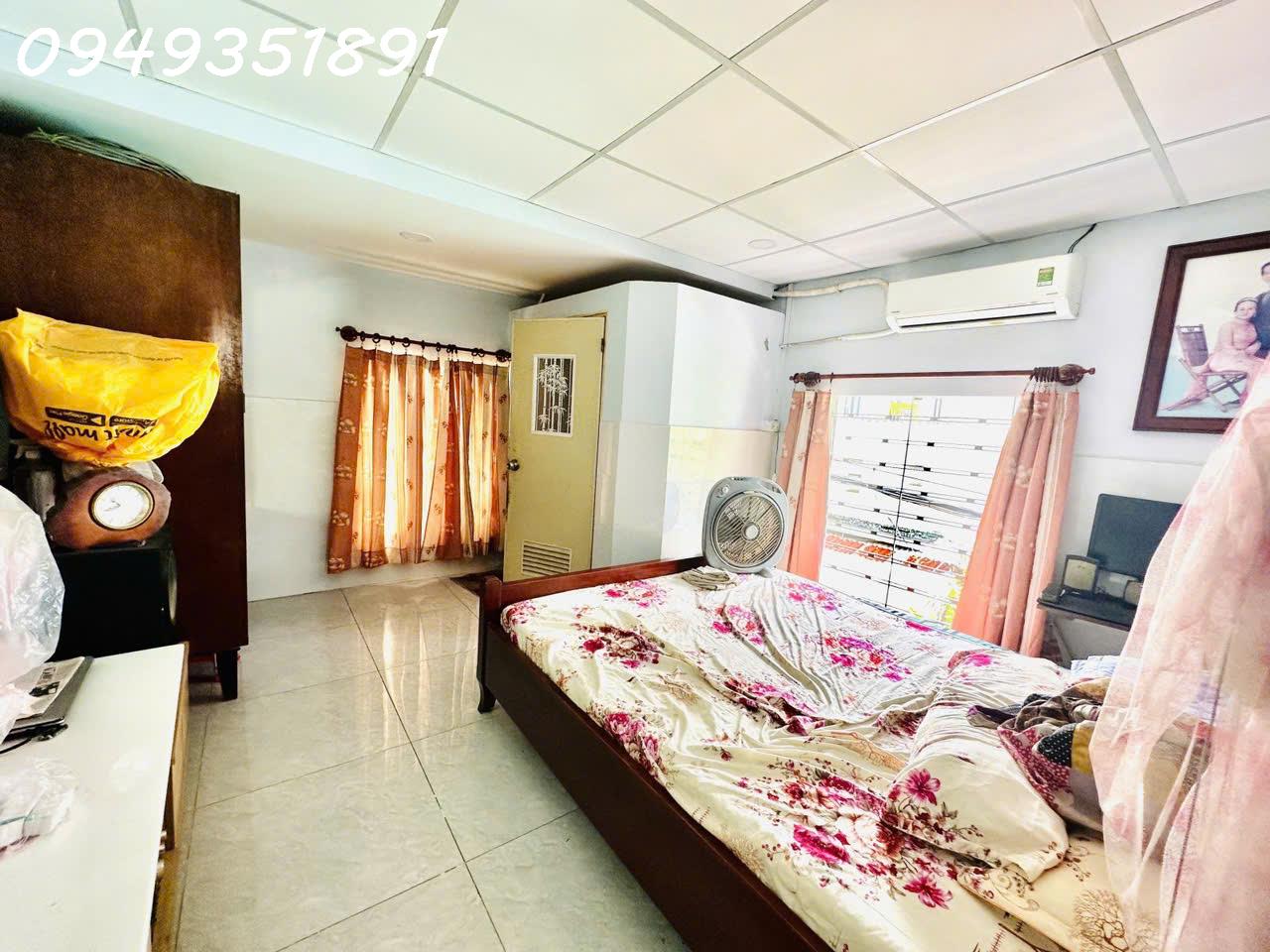 🌟 NHÀ HXH 2TẦNG NGANG 4,2M DÀI 19M 80M2 SHR HOÀN CÔNG ĐỦ GIÁ 6,9Tỷ LH 0949351891 MR TOAN - Ảnh 3