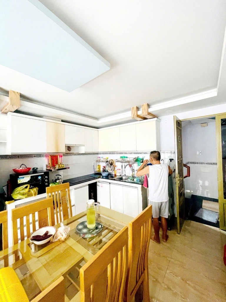 NHÀ MỚI ĐẸP - HẺM XE HƠI - GIÁP TÂN PHÚ - CHỈ HƠN 4 TỶ - Ảnh 2