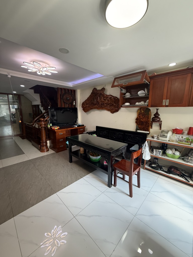 ĐẸP NHƯ NGỌC TRINH - TÂN BÌNH - LẠC LONG QUÂN, 55m2, 5 tầng, siêu xe ngủ nhà, giá bất ngờ. - Ảnh 5