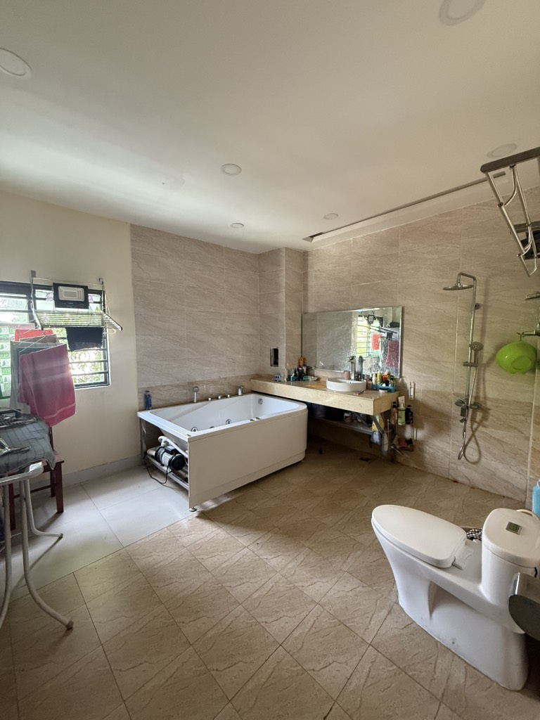 ĐẸP NHƯ NGỌC TRINH - TÂN BÌNH - LẠC LONG QUÂN, 55m2, 5 tầng, siêu xe ngủ nhà, giá bất ngờ. - Ảnh 8