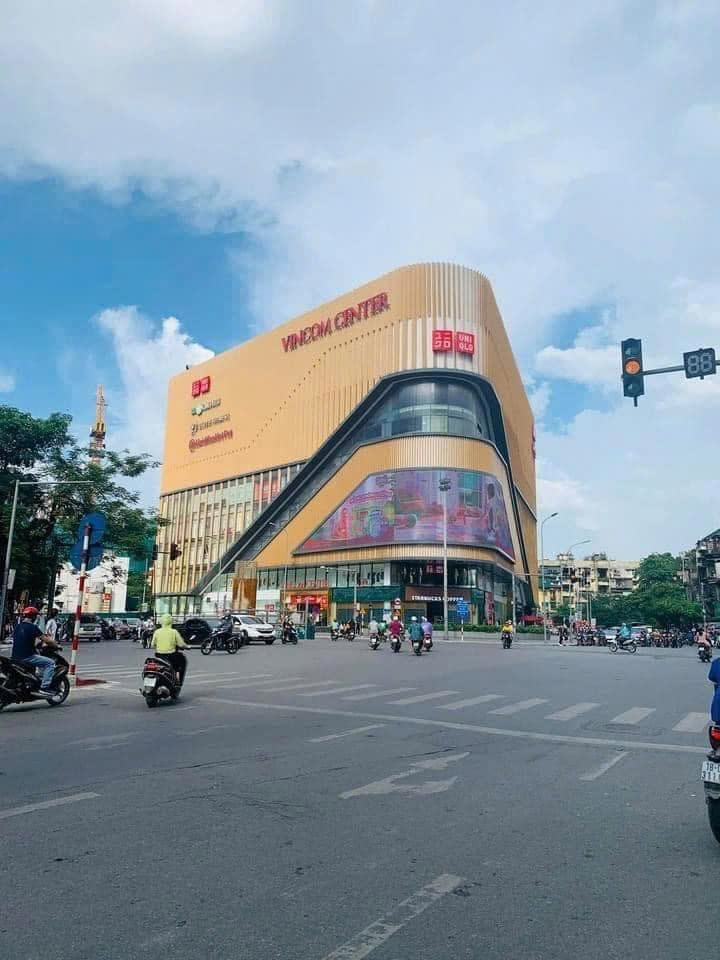BÁN NHÀ MẶT PHỐ CHÙA BỘC, ĐỐNG ĐA - 52M² - MT 6.2M - VỈA HÈ RỘNG - KINH DOANH -GIÁ 38.5 TỶ - Ảnh 1