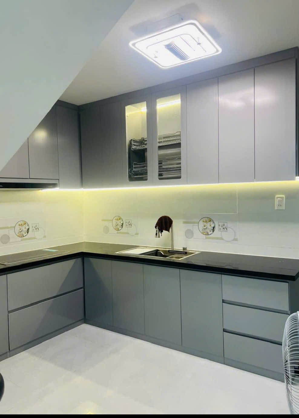 MT KD ĐA NGÀNH – 5 TẦNG BTCT – TRUNG TÂM TÂN BÌNH – 56M² – CHỈ NHỈNH 11 TỶ. - Ảnh 4