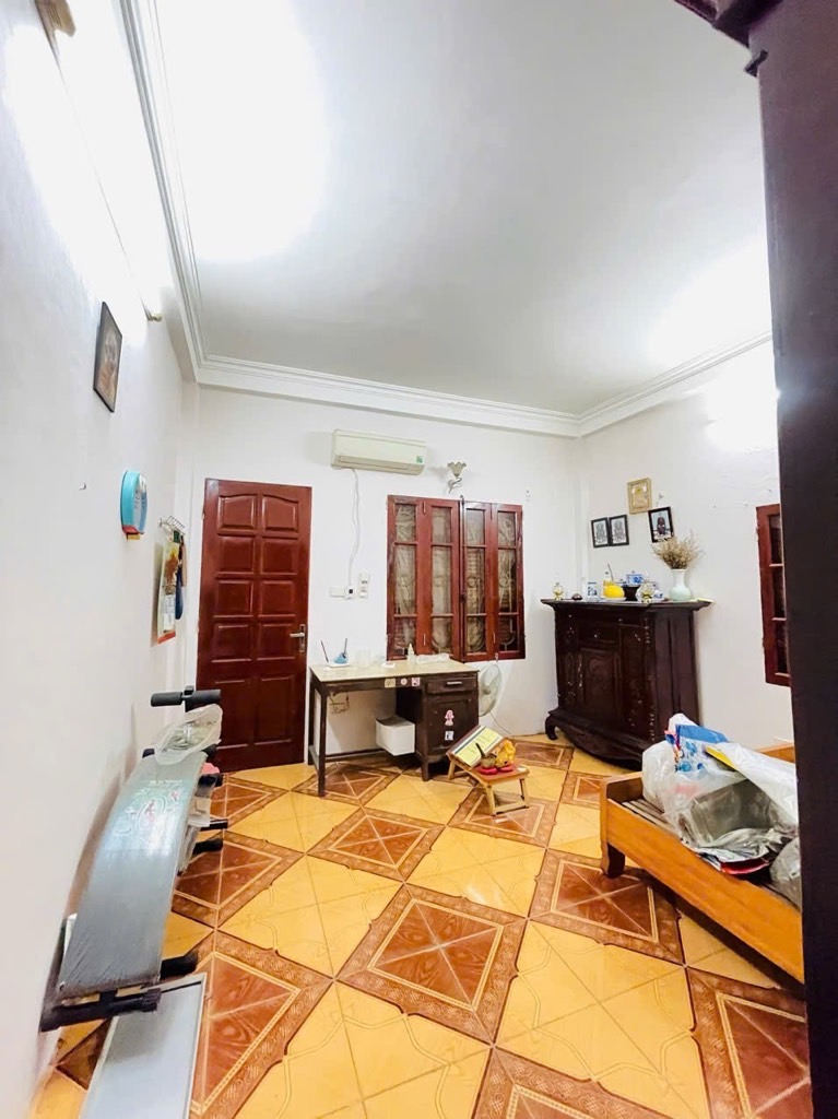 Chính Kinh, siêu diện tích, nhà rộng, ở an lạc giá hợp lý - Ảnh 3