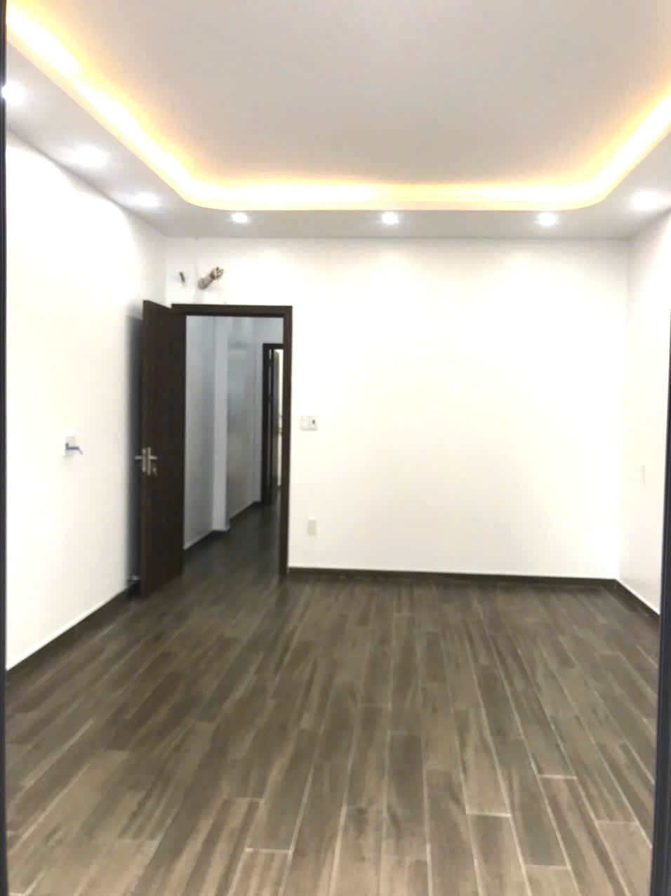 Nhà  ĐỘC LẬP NGÕ  ĐÀ NẴNG, NGÔ QUYỀN, HẢI PHÒNG – CÓ GARA TRONG NHÀ - Ảnh 4
