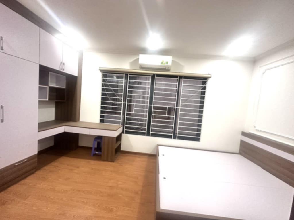 Bán nhà Nguyễn Văn Cừ, Long Biên 35m 5 tầng MT 5m 6,8 tỷ - Ảnh 1