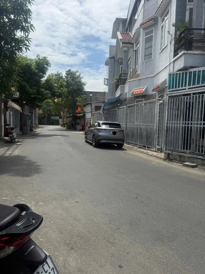 Bán DÃY PHÒNG TRỌ HXT 8m-Dương Thị Mười,Q12,126m2, nhỉnh 5 tỷ - Ảnh chính
