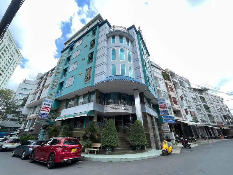 Bán nhà 3 tầng, góc 2 mặt tiền, đường Hồng Hà P. 2 Tân Bình. DT 5.3 x 22m, giá hơn 24 tỷ - Ảnh chính