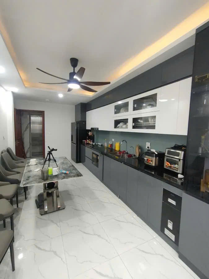BÁN NHÀ PHỐ ĐẠI TỪ - HOÀNG MAI - 6 TẦNG THANG MÁY - GIÁ 9 TỶ - Ảnh 2