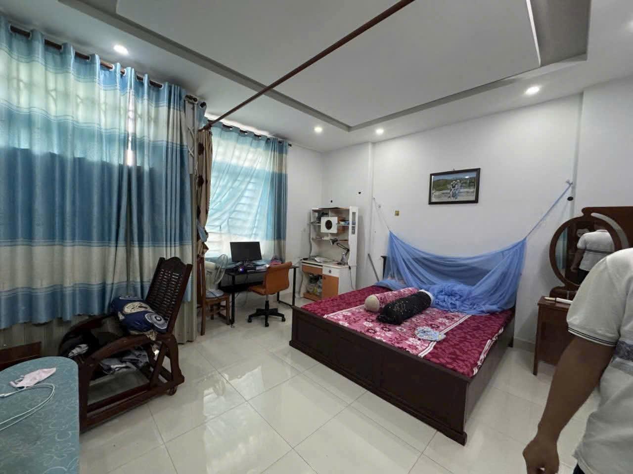 Bán nhà hẻm 766 Cách Mạng Tháng 8, phường 5, Tân Bình (4*13) 2 lầu - Ảnh 2
