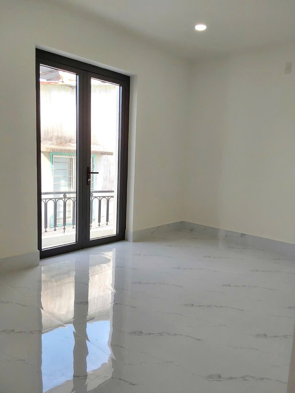 BÁN NHANH NHÀ 2 TẦNG TTTP HẺM PHAN ĐÌNH GIÓT PHƯƠNG SÀI 3TY090 - Ảnh 3