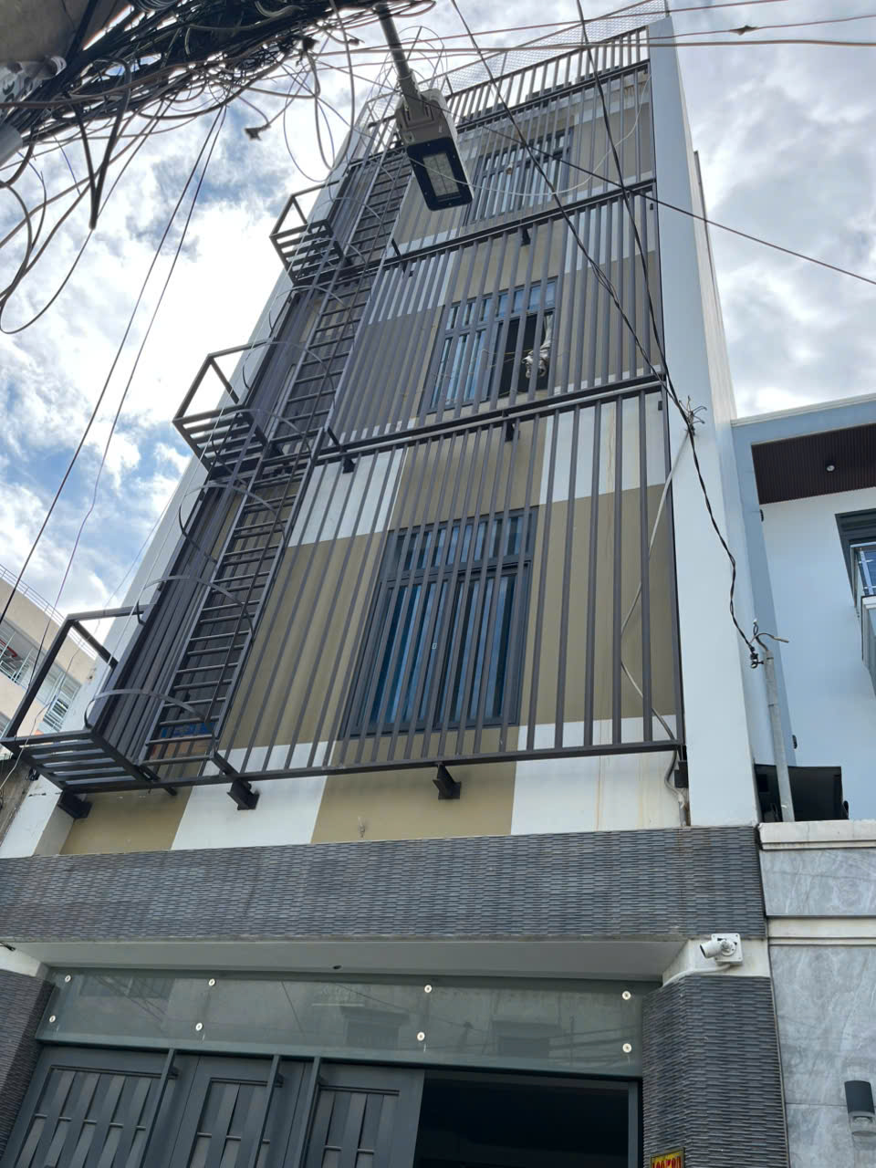 CHÍNH CHỦ CẦN BÁN CĂN HỘ DỊCH VỤ TẠI ĐƯỜNG PHAN HUY ÍCH, P.12, GÒ VẤP, HỒ CHÍ MINH. - Ảnh 1
