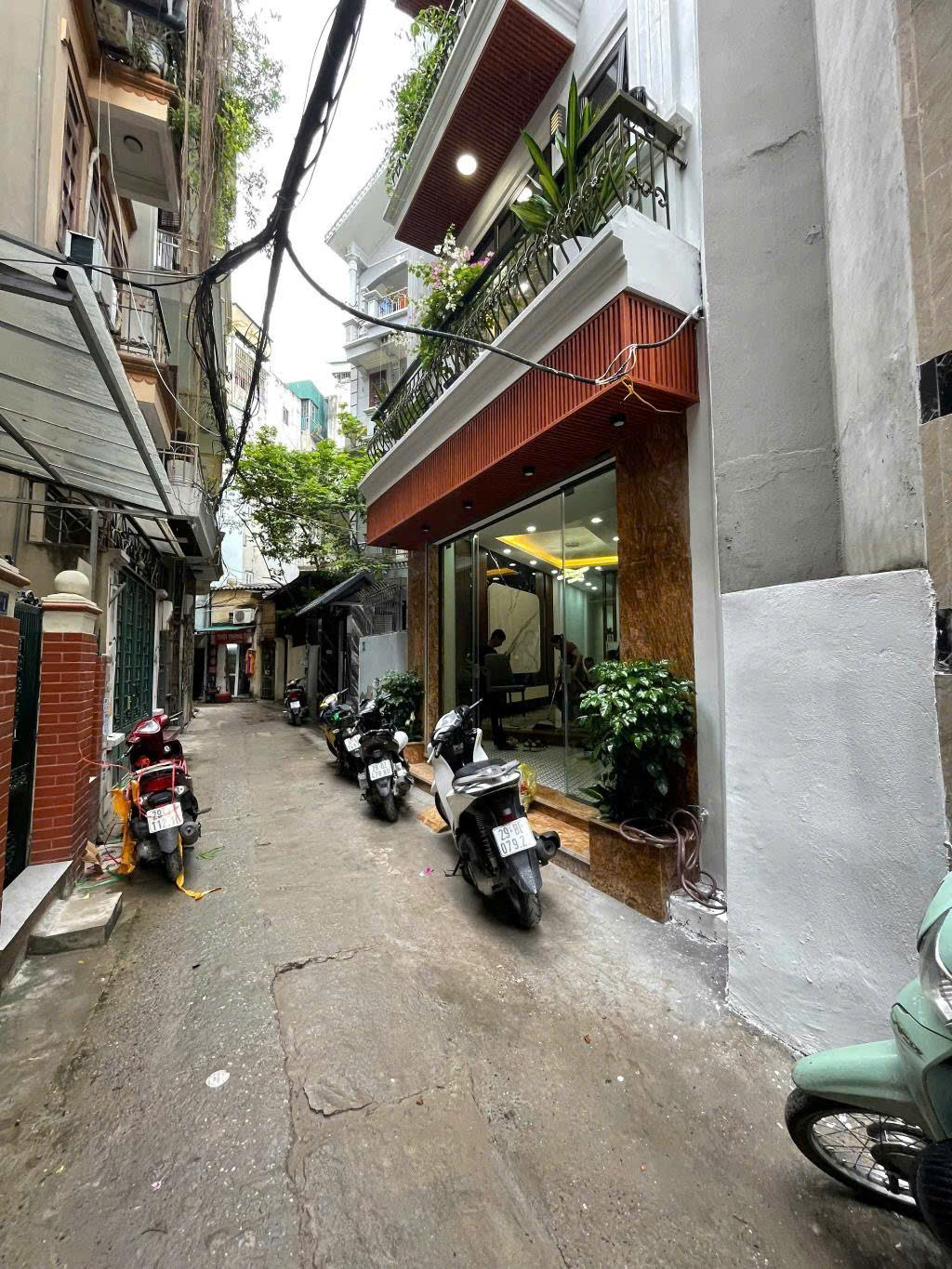 NHÀ MỚI NGUYỄN AN NINH - THANG MÁY - Ô TÔ VÀO NHÀ - CHUẨN KINH DOANH - Ảnh chính
