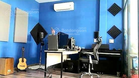 Nhà phố 92.5m2 - giá 13.6 tỷ - đang thu nhập mỗi tháng - đường D1, Q7 - Ảnh chính