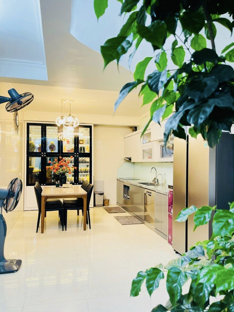 ĐẸP VÔ ĐỐI-Mặt Phố An Dương (Yên Phụ) 60m/5Tầng/MT 4.2m 21.6 Tỷ Phố Thông,KD tốt - Ảnh 1