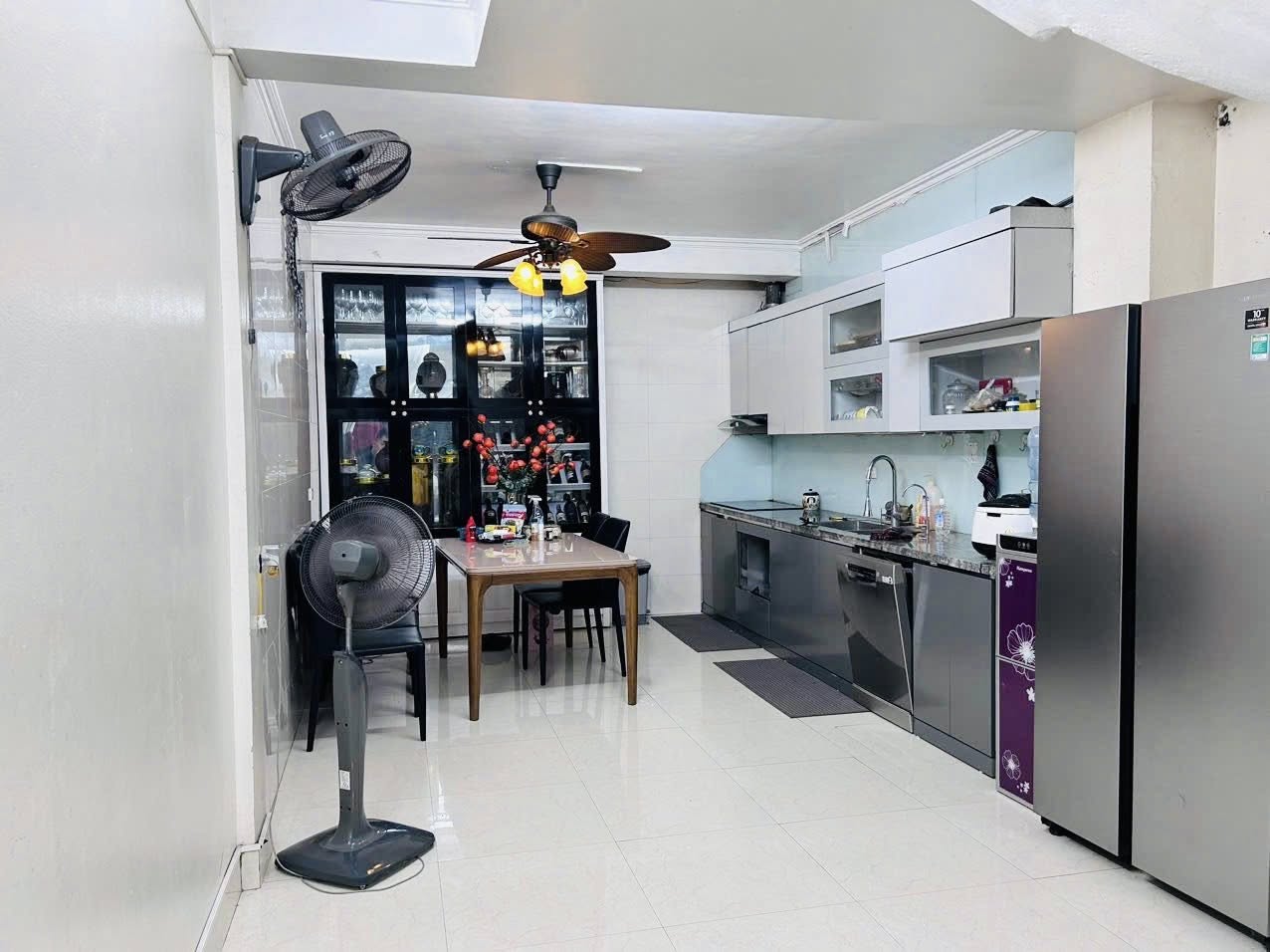ĐẸP VÔ ĐỐI-Mặt Phố An Dương (Yên Phụ) 60m/5Tầng/MT 4.2m 21.6 Tỷ Phố Thông,KD tốt - Ảnh 4