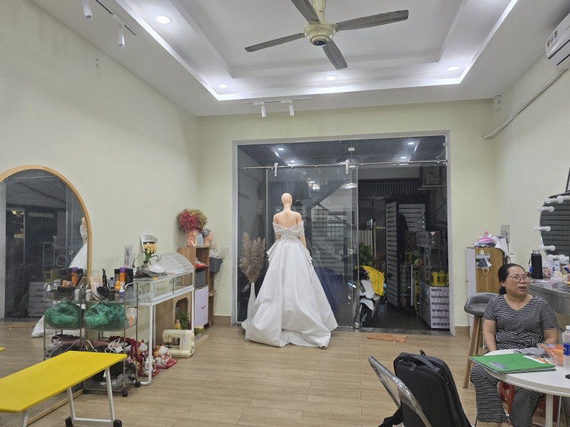 Bán nhà mặt phố Bình Chiểu, Thủ Đức, nhà 4 tầng, DT 332m², sổ hồng. Giá 15.35  tỷ - Ảnh chính