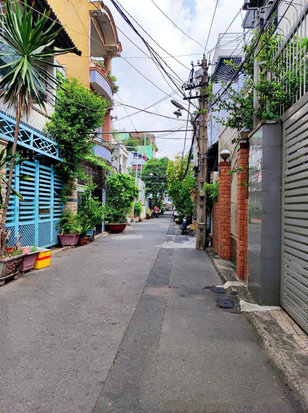 SIÊU HIẾM 12x18 – CHỈ 24 TỶ – 5 ÔTÔ NGỦ TRONG NHÀ - Ảnh chính