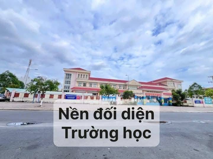 Bán GẤP Nền - MẶT TIỀN - vị trí đẹp✔Đối diện cổng trường Trần Hoàng Na - Ảnh 3