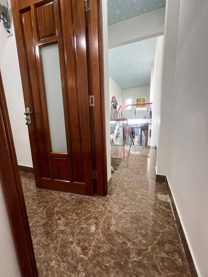 ♪ Nhà kiệt 2.5m gần MT Điện Biên Phủ, 57m2, 2 tầng 3PN, 3.35 tỷ - Ảnh 4