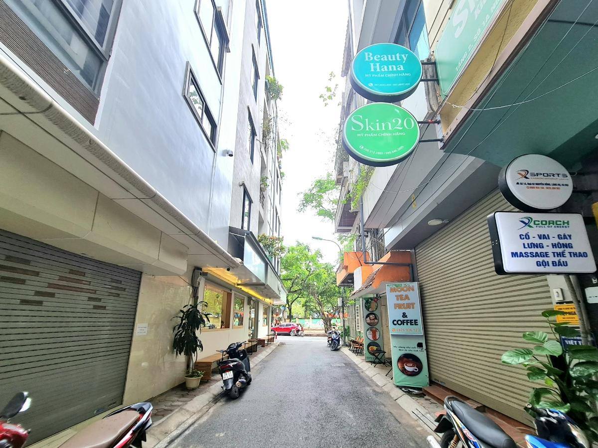 ⚜️ PHÂN LÔ Ô TÔ VỈA HÈ NGUYÊN HỒNG, ĐỐNG ĐA, 50M2 5T MT 4M CHỈ 25 TỶ ⚜️ - Ảnh 1