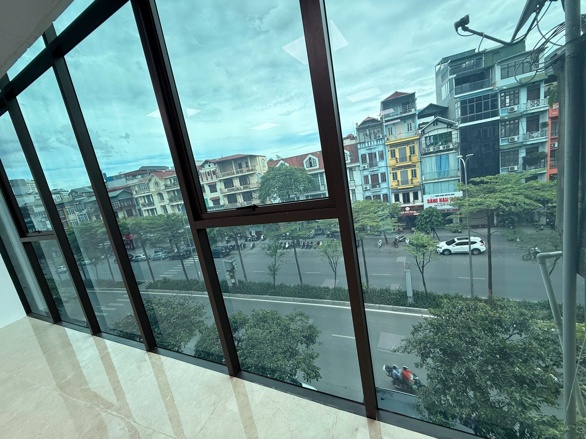⚜️ TÒA VĂN PHÒNG MẶT PHỐ VIP ĐÀO TẤN, 160M2 5T THANG MÁY MT 6.5M, CHỈ 122 TỶ ⚜️ - Ảnh chính