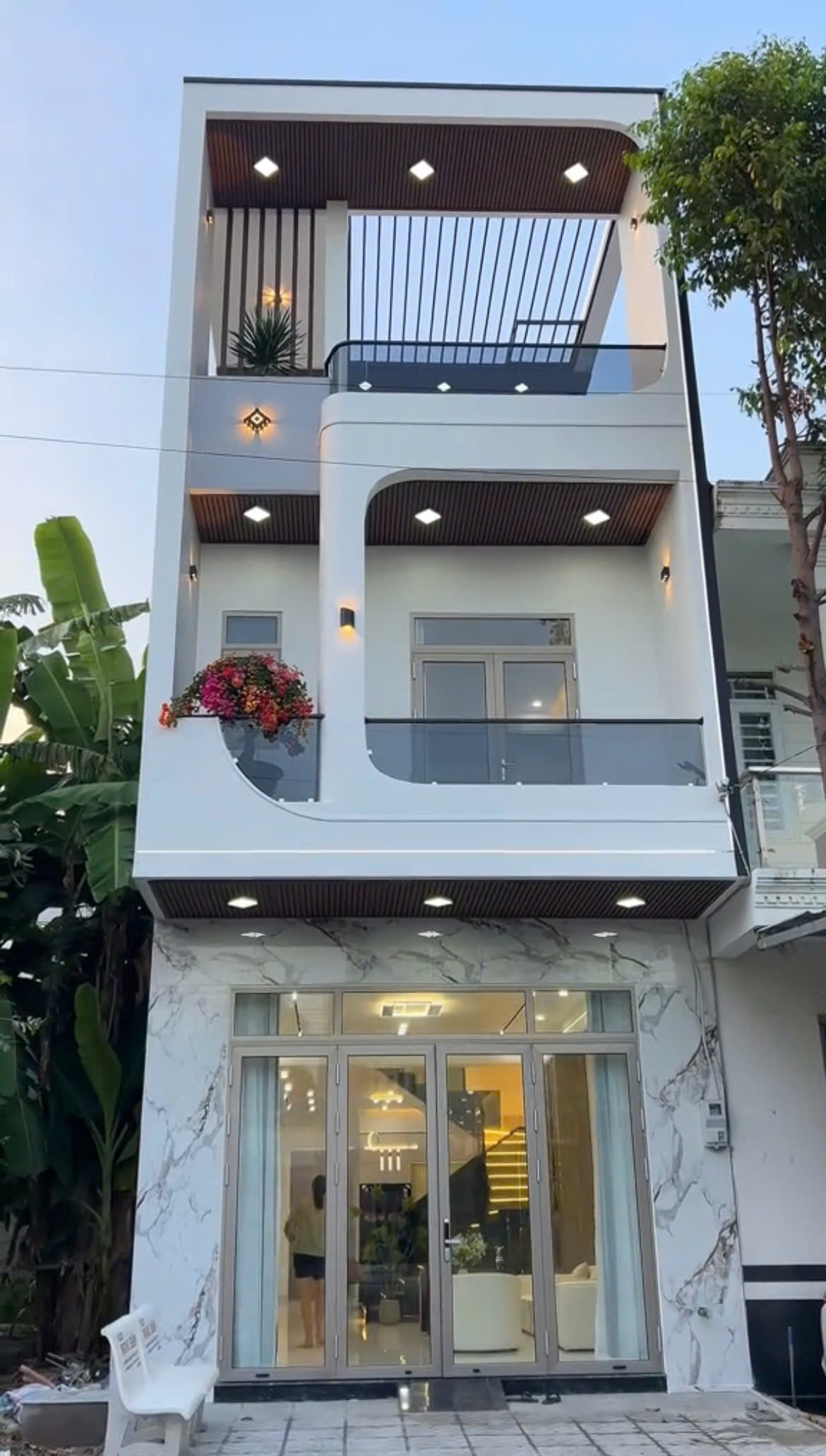 NHÀ MỚI XÂY 120M2 - 2,95 TỈ - 1 TRỆT 2 LẦU - 4PN,4WC - SỔ RIÊNG - THỦ DẦU MỘT -HỖ TRỢ VAY - Ảnh chính