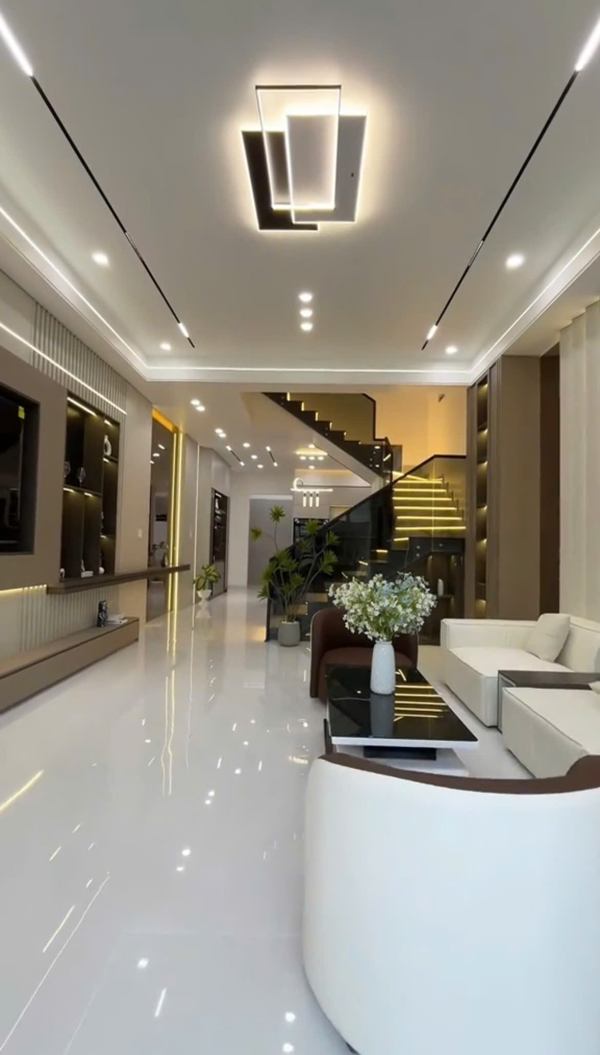 NHÀ MỚI XÂY 120M2 - 2,95 TỈ - 1 TRỆT 2 LẦU - 4PN,4WC - SỔ RIÊNG - THỦ DẦU MỘT -HỖ TRỢ VAY - Ảnh 1