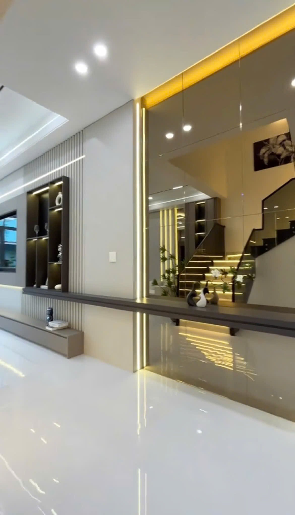 NHÀ MỚI XÂY 120M2 - 2,95 TỈ - 1 TRỆT 2 LẦU - 4PN,4WC - SỔ RIÊNG - THỦ DẦU MỘT -HỖ TRỢ VAY - Ảnh 3