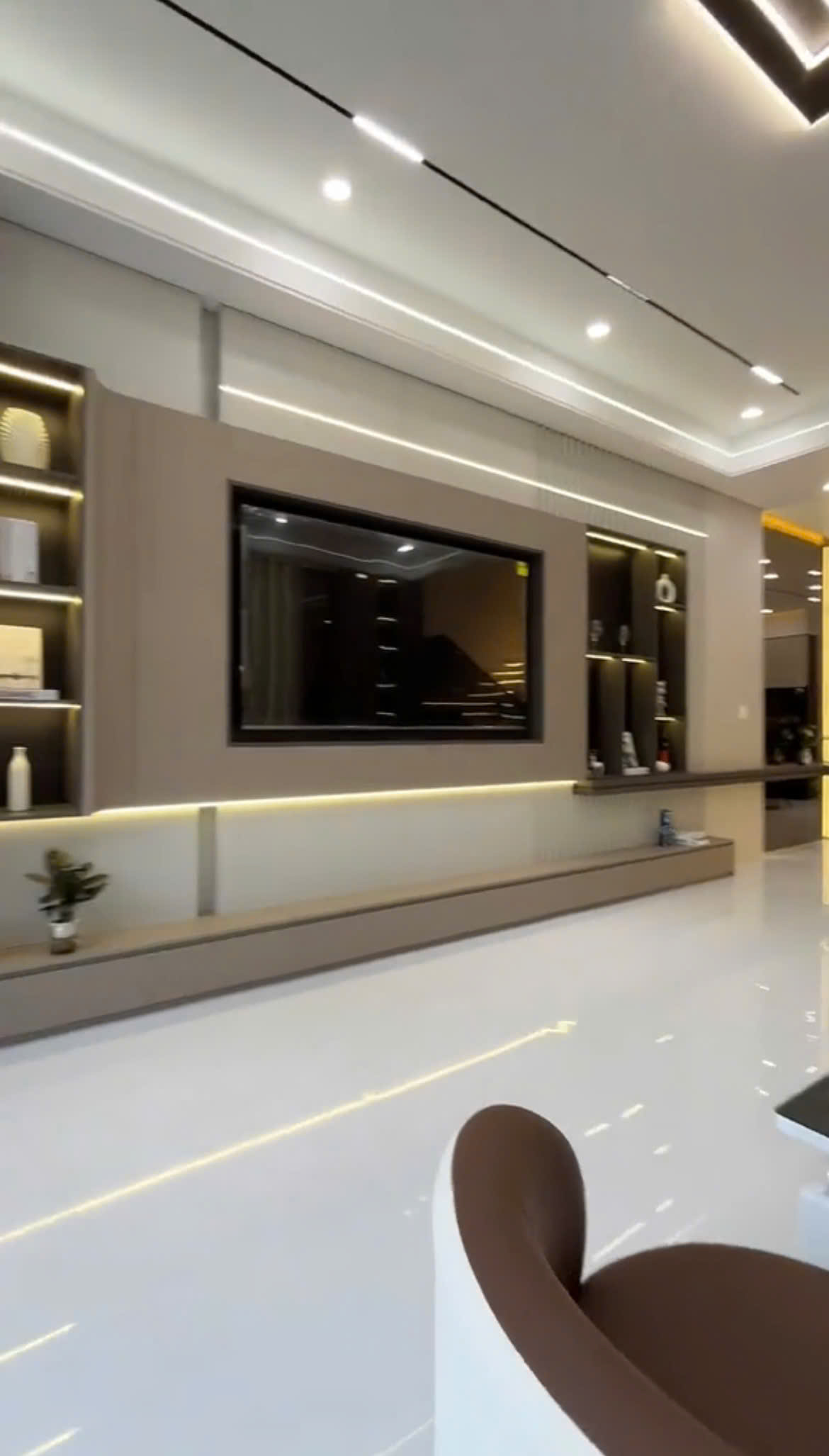 NHÀ MỚI XÂY 120M2 - 2,95 TỈ - 1 TRỆT 2 LẦU - 4PN,4WC - SỔ RIÊNG - THỦ DẦU MỘT -HỖ TRỢ VAY - Ảnh 4